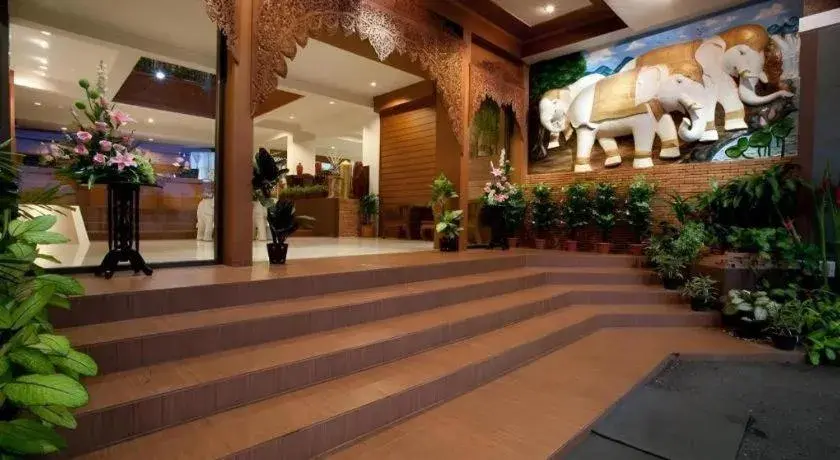 B2 Chang Phueak Gate Premier Hotel B2 Chang Phueak Gate Premier Hotel