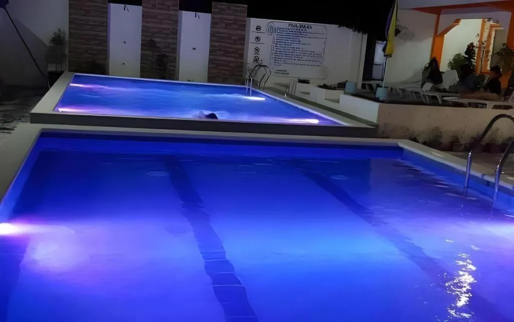 Palm Grove Saud Holiday Complex Hotel