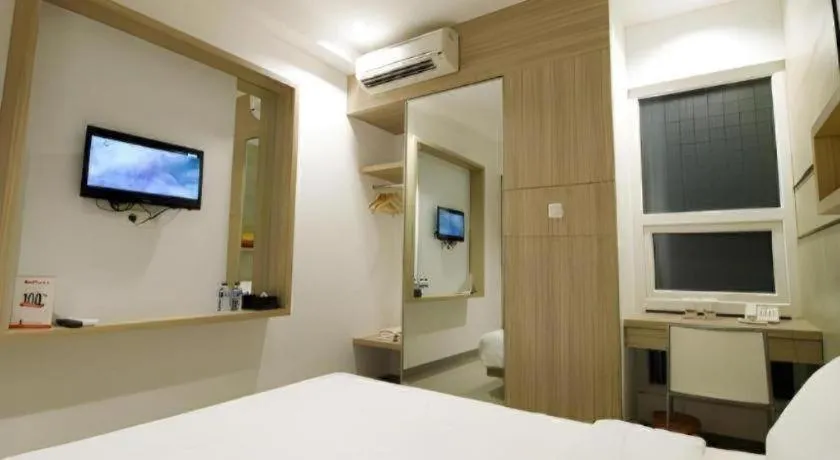 Bed in Casa Living Setiabudi Jakarta