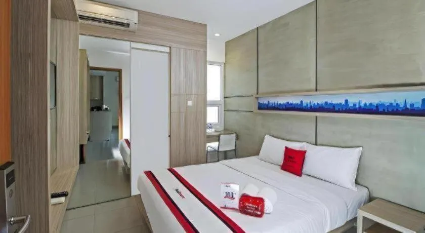 Bed in Casa Living Setiabudi Jakarta