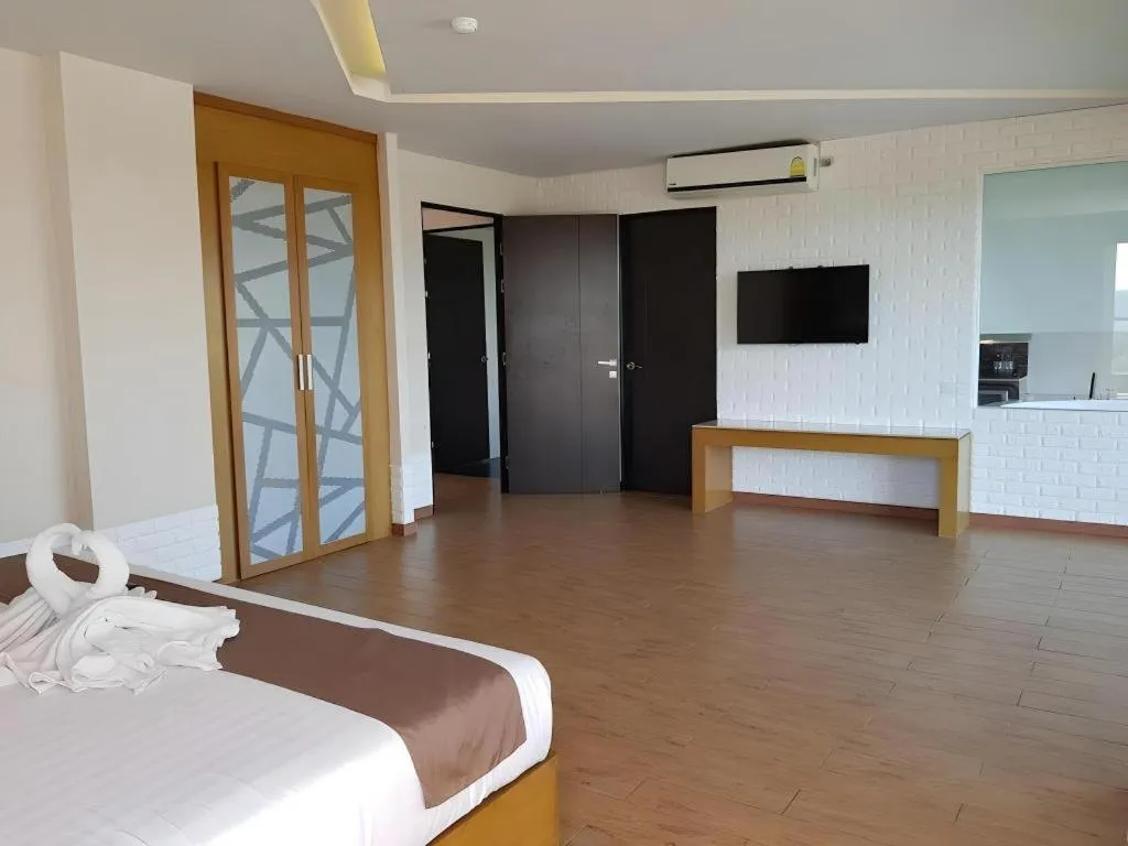 Bed in The Vista Hotel By Satit Group