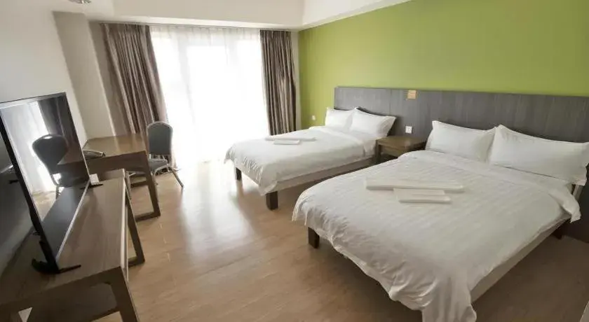 Bed in Newtown Plaza Hotel Bed in Newtown Plaza Hotel