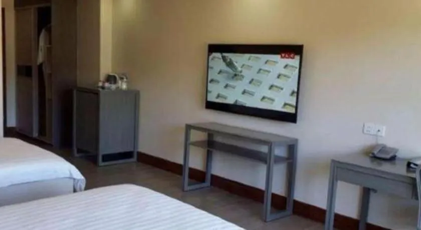 Bed in Newtown Plaza Hotel