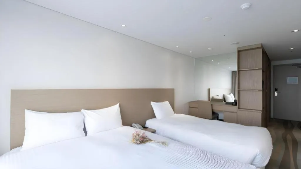 Bed in Ebenezer Hotel