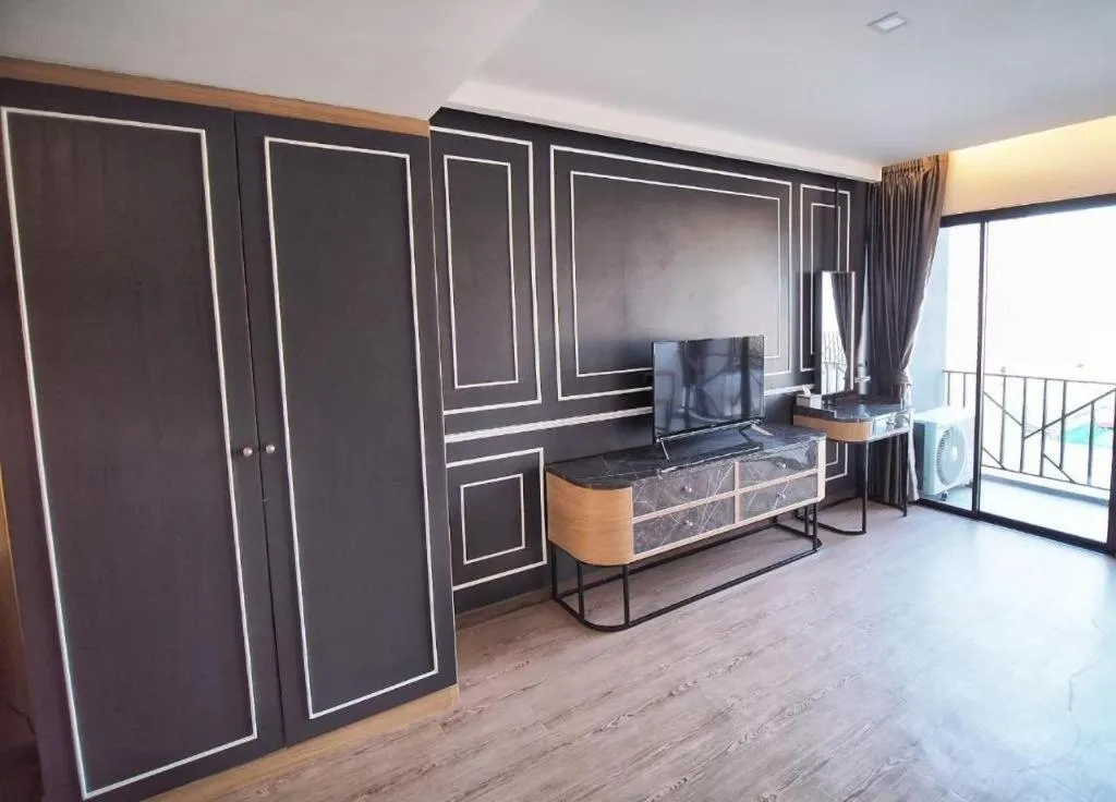 Sleep with me Pattaya