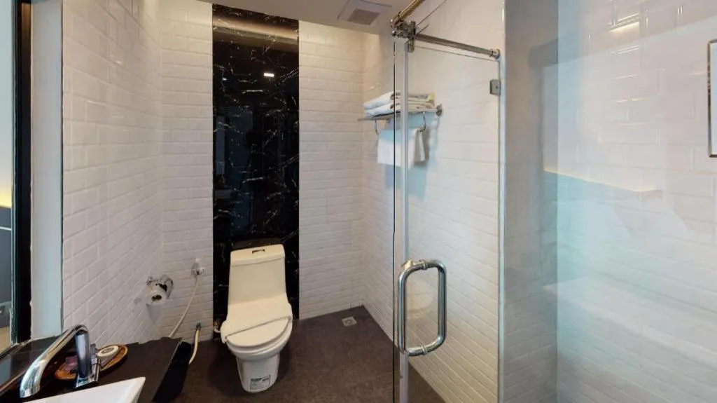 Sleep with me Pattaya