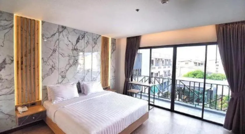 Bed in Sleep with me Pattaya