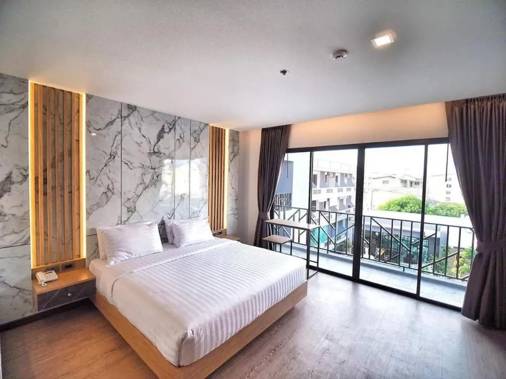 Bed in Sleep with me Pattaya