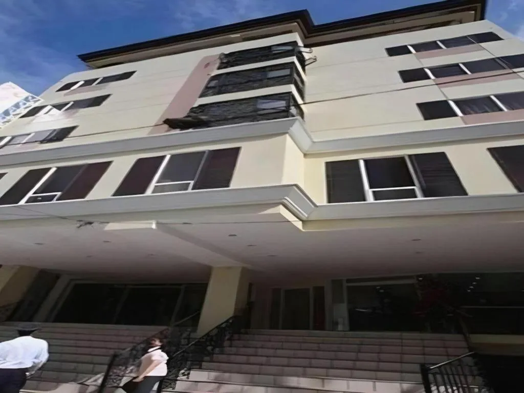 Sampaguita Suites Plaza Garcia