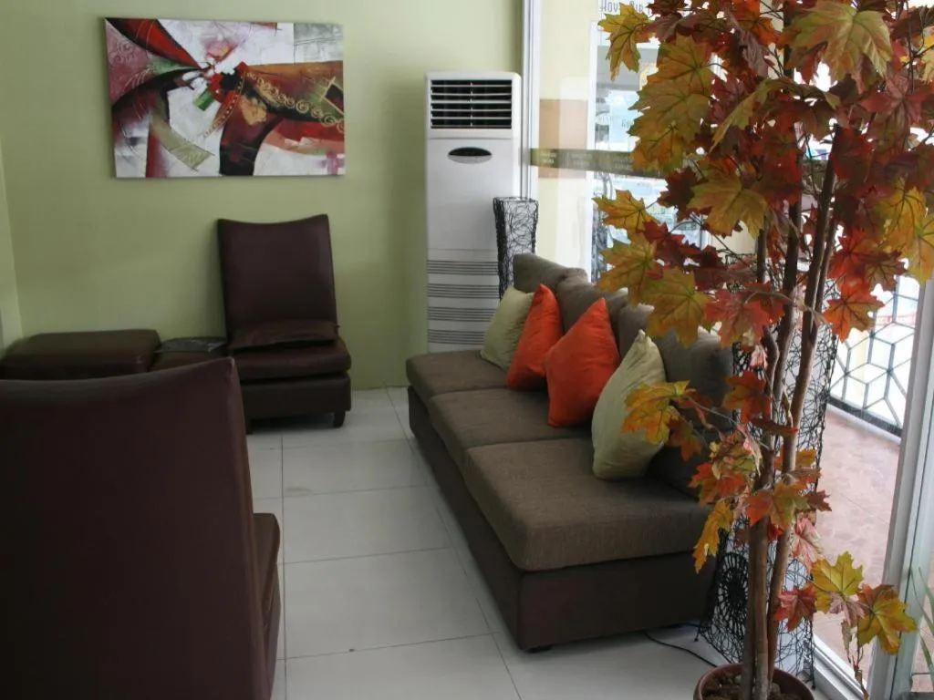 Sampaguita Suites Plaza Garcia