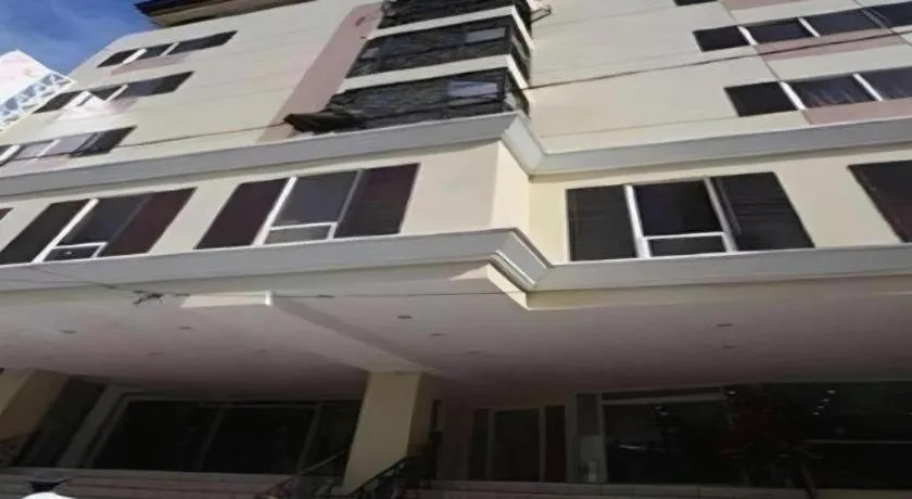 Sampaguita Suites Plaza Garcia