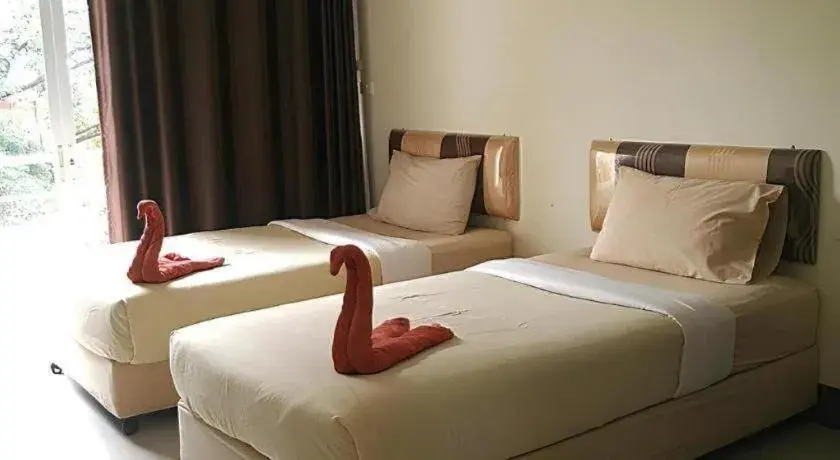 Bed in The Room Hotel Bed in The Room Hotel