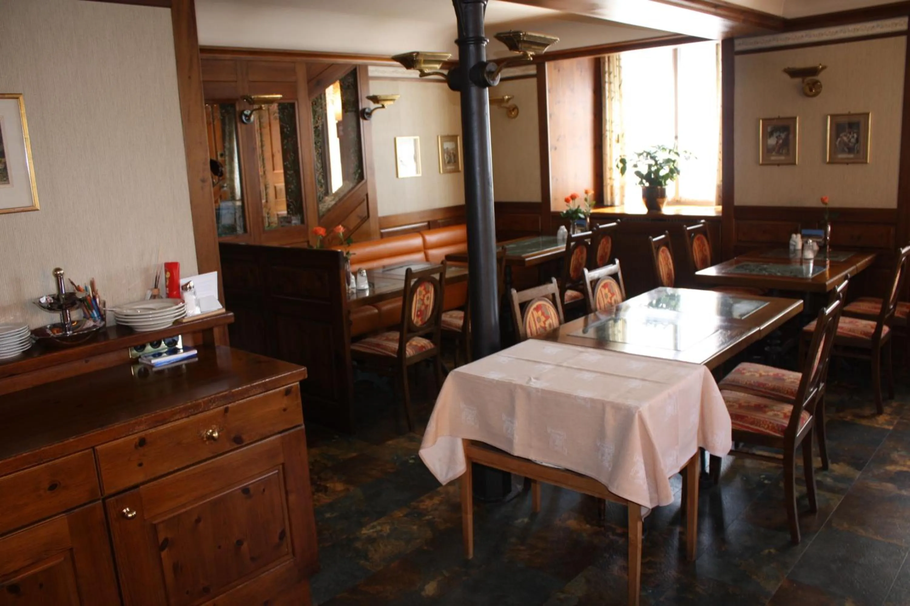 Restaurant/places to eat in Hotel Rheinfels