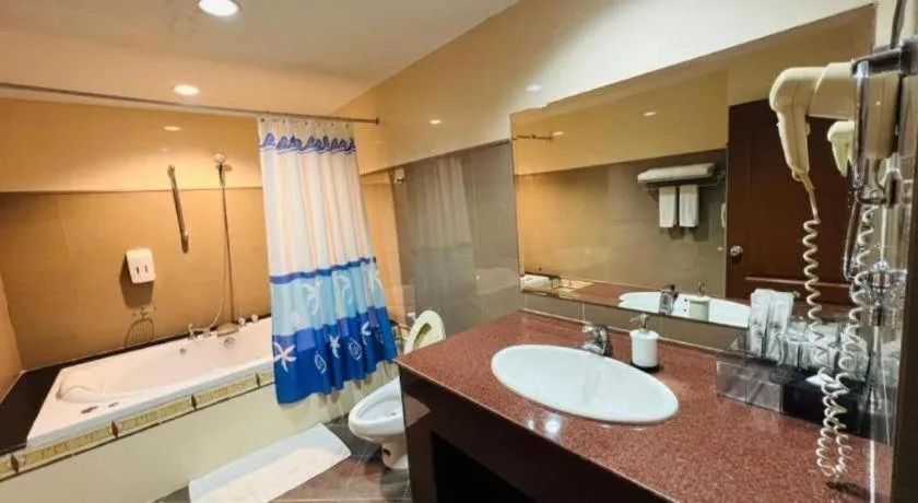 Western Grand Hotel Ratchaburi