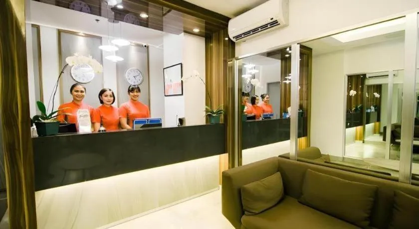Travelite Express Hotel