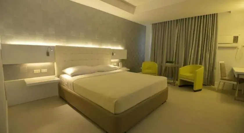 Bed in DIVERSION 21 HOTEL Bed in DIVERSION 21 HOTEL