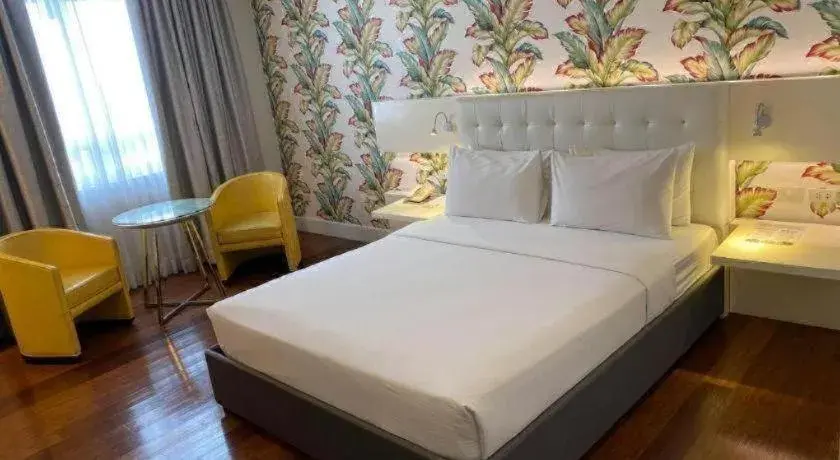 Bed in DIVERSION 21 HOTEL Bed in DIVERSION 21 HOTEL