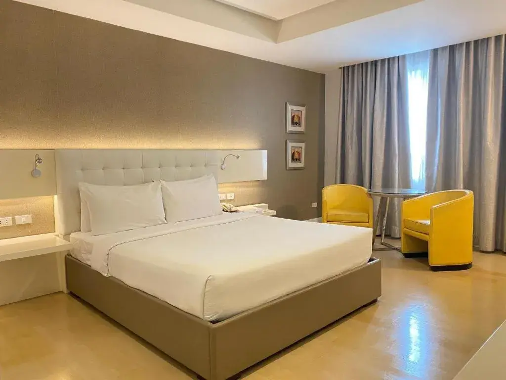 Bed in DIVERSION 21 HOTEL Bed in DIVERSION 21 HOTEL