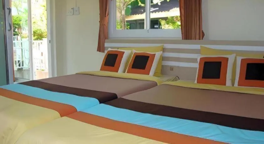 Bed in Sea Beach Koh Larn 1