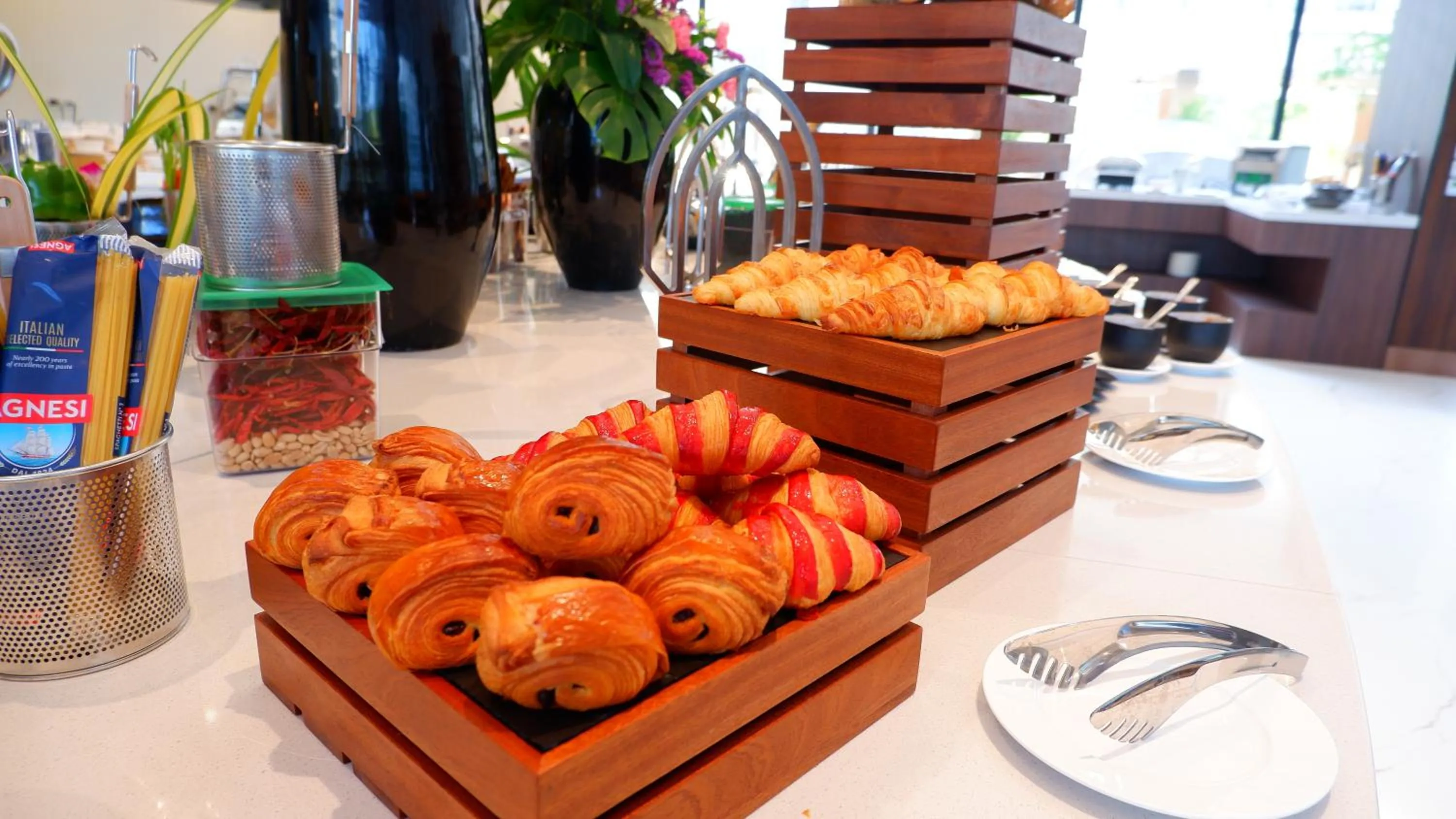 Food and drinks in Laya Resort Phuket