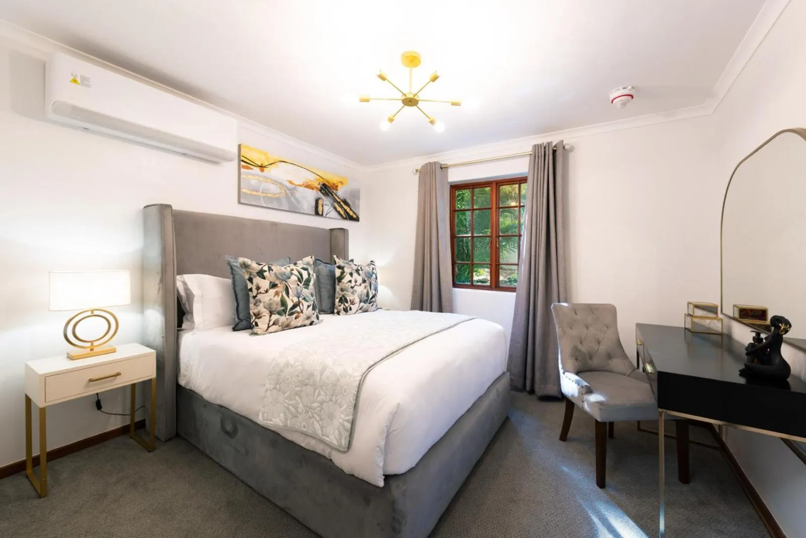 Bed in Palm House Boutique Hotel and Spa