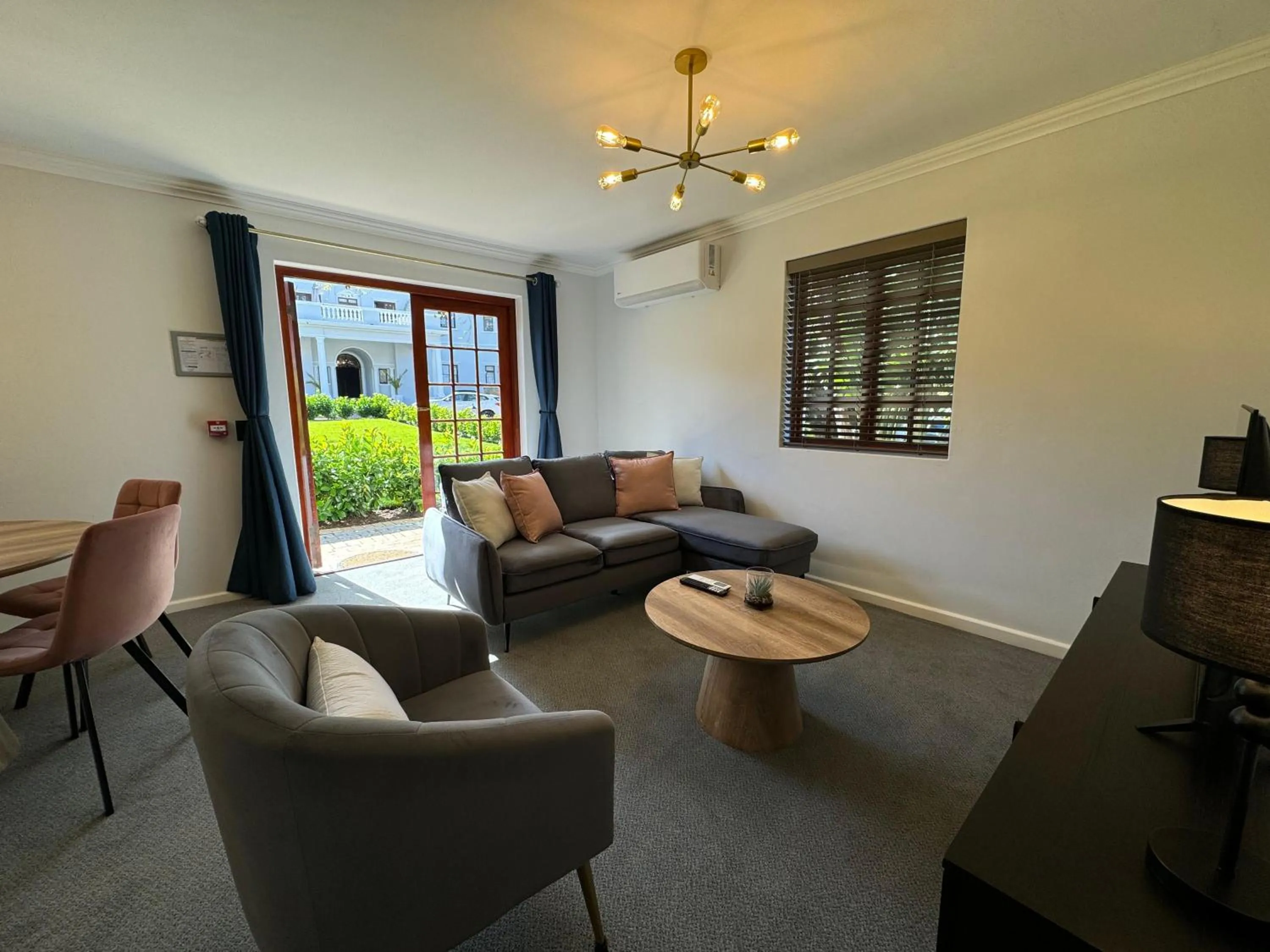 Living room in Palm House Boutique Hotel and Spa