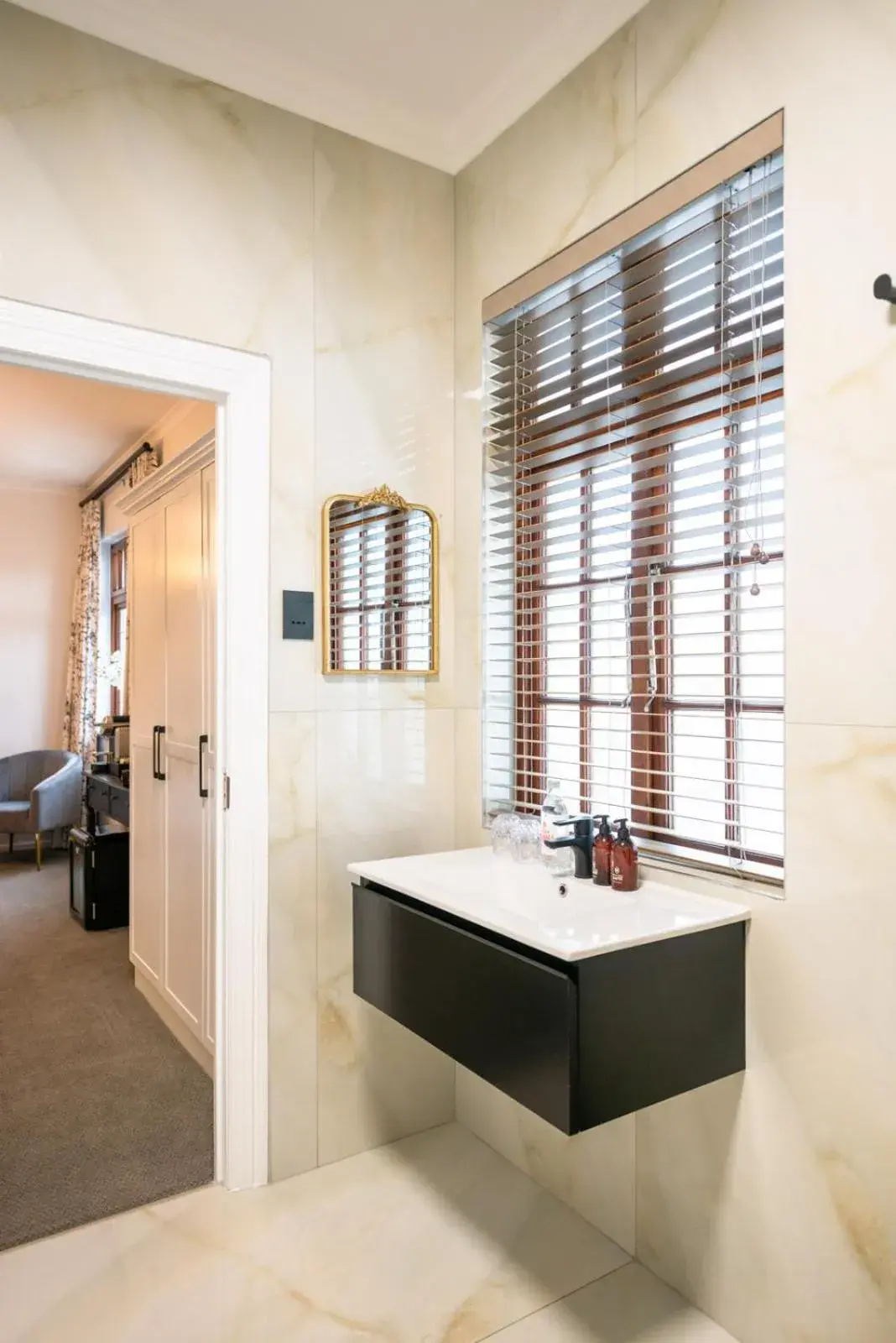 Bathroom, Bed in Palm House Boutique Hotel and Spa Bathroom, Bed in Palm House Boutique Hotel and Spa