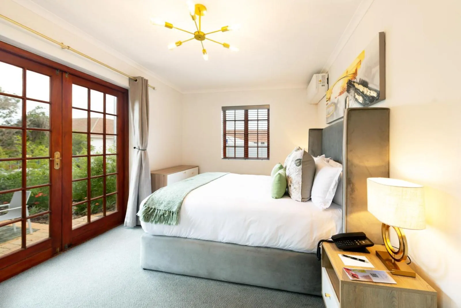 Bed in Palm House Boutique Hotel and Spa