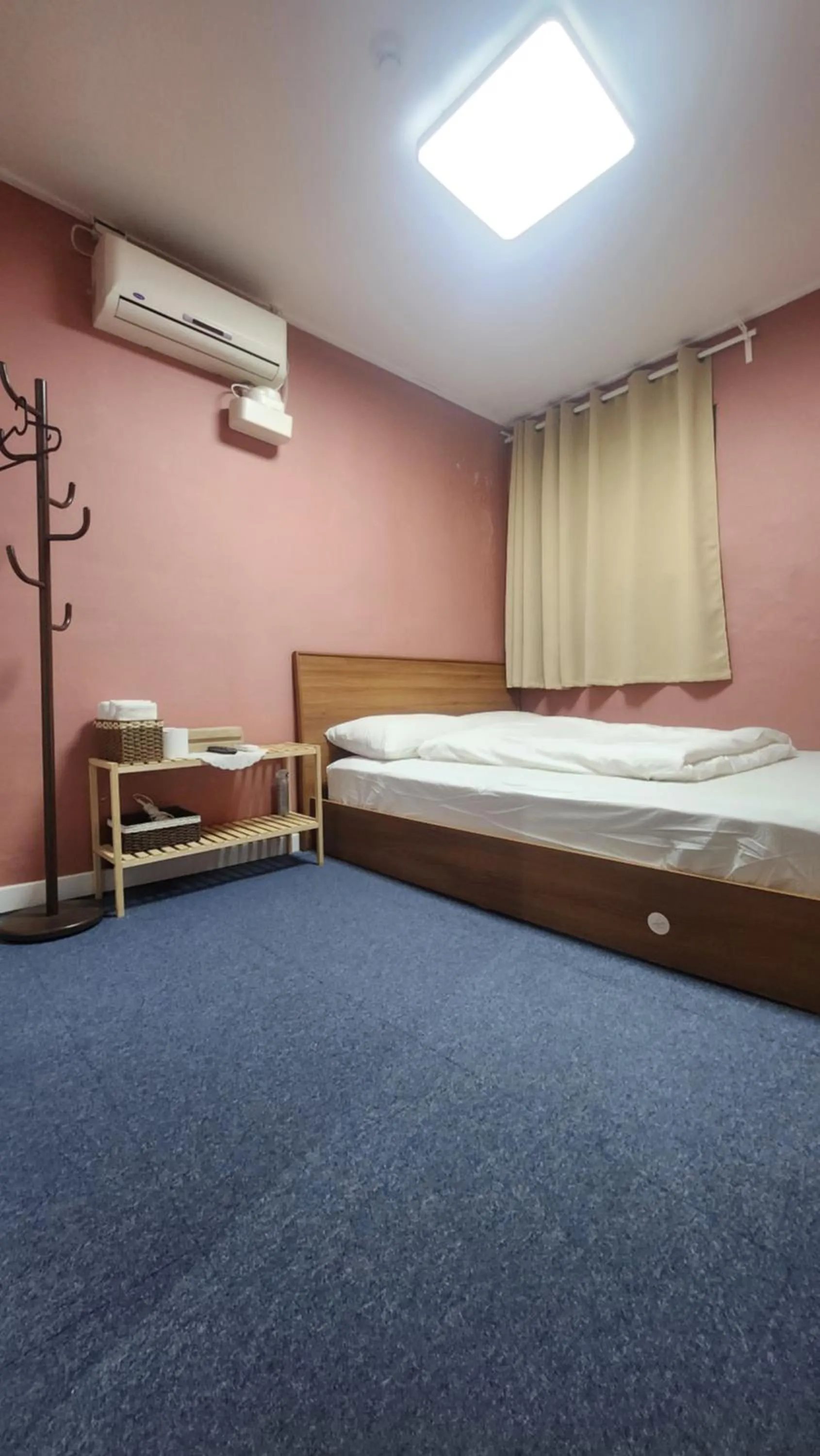 Bed in SPACE Guesthouse