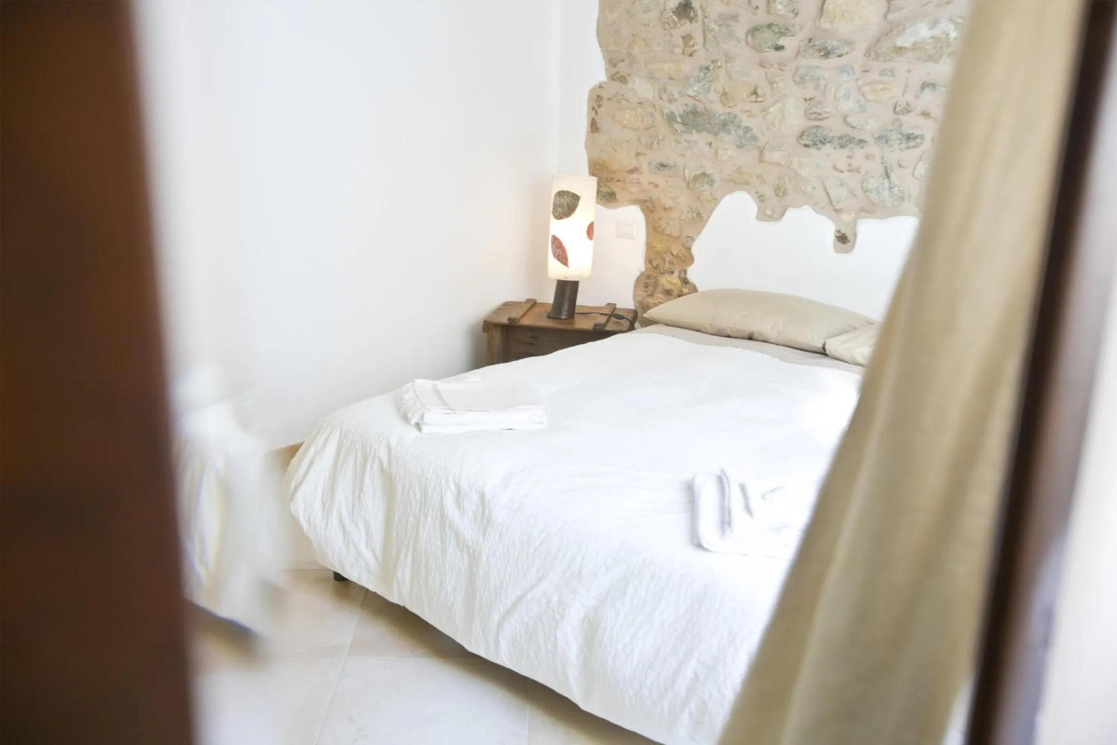 Photo of the whole room, Bed in La Via del Carretto B&B