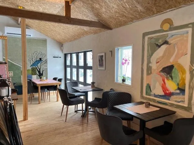 Lounge or bar in Hotelli Kaivo