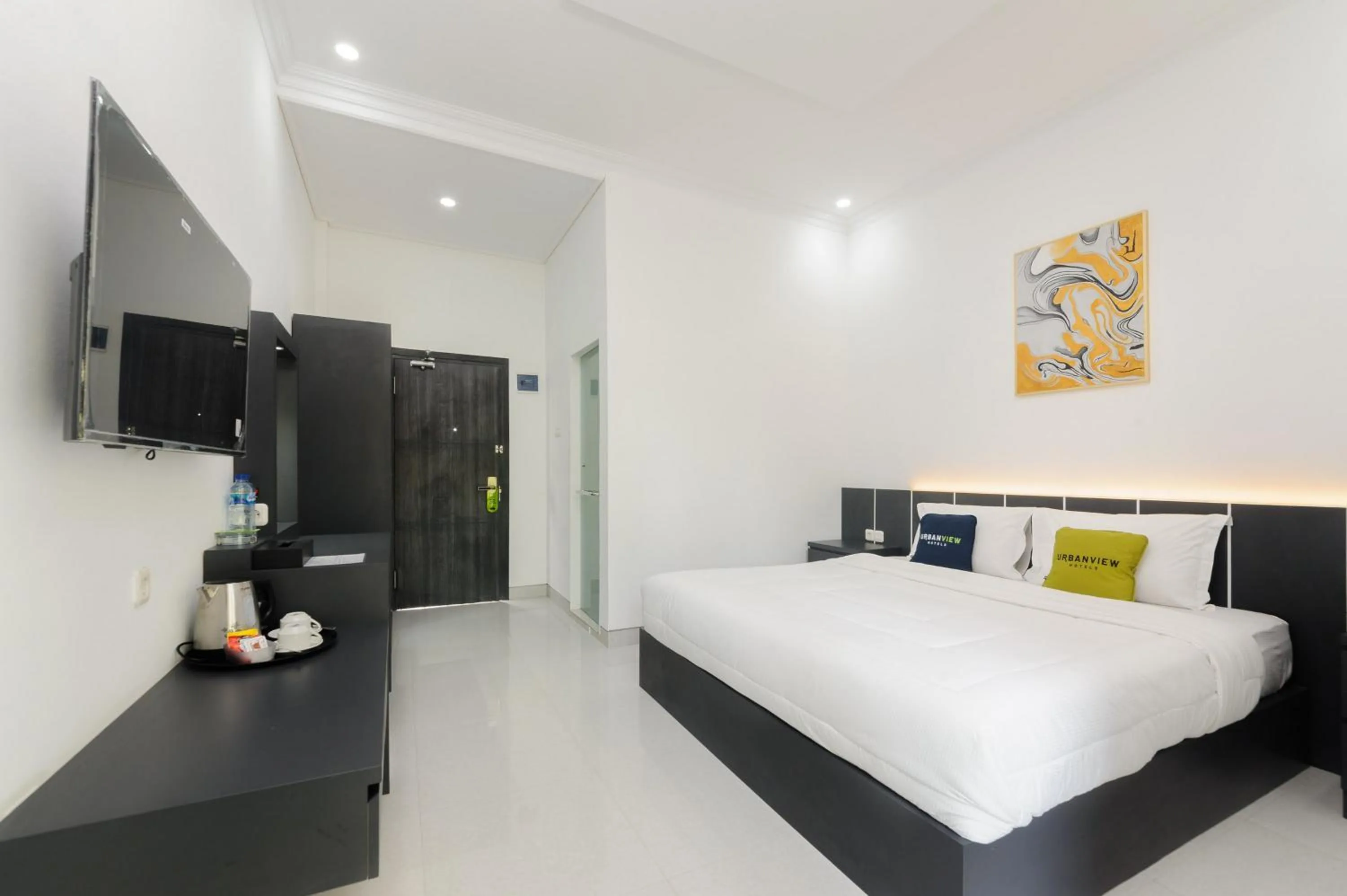 Bedroom, Bed in Urbanview Hotel AnD Lampung by RedDoorz
