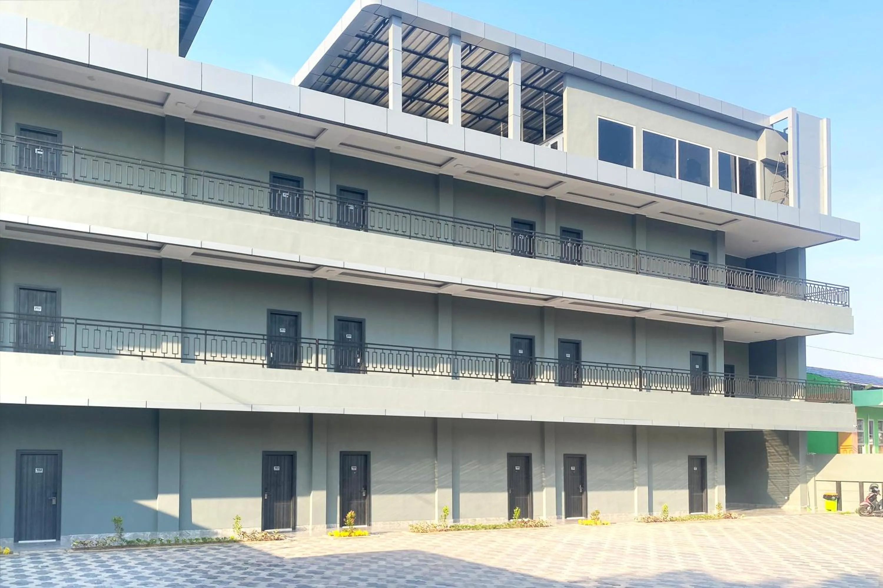 Property building in Urbanview Hotel AnD Lampung by RedDoorz