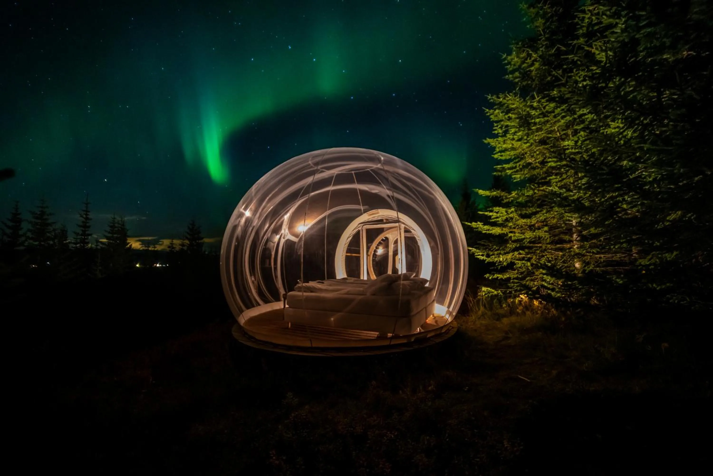 Night in Buubble Hotel - Ölvisholt