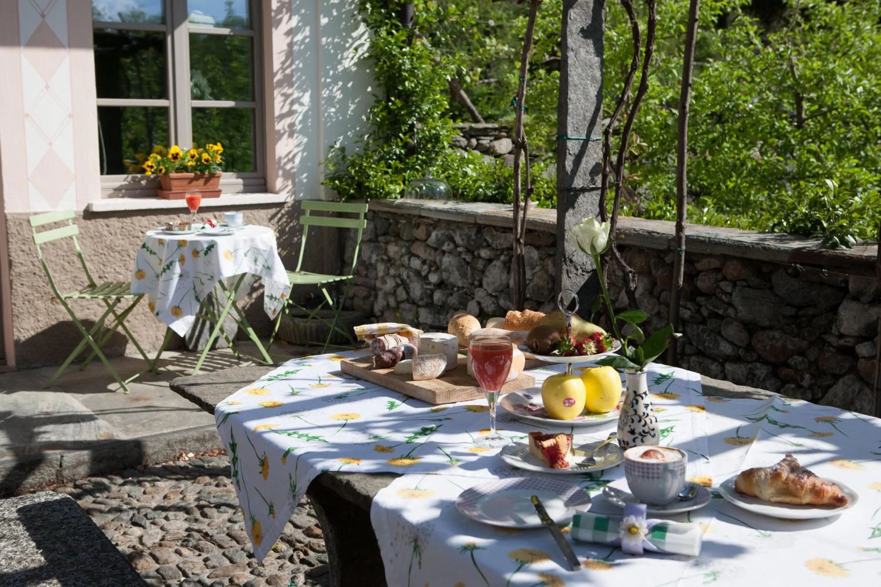 Breakfast in B&B I Corni di Nibbio