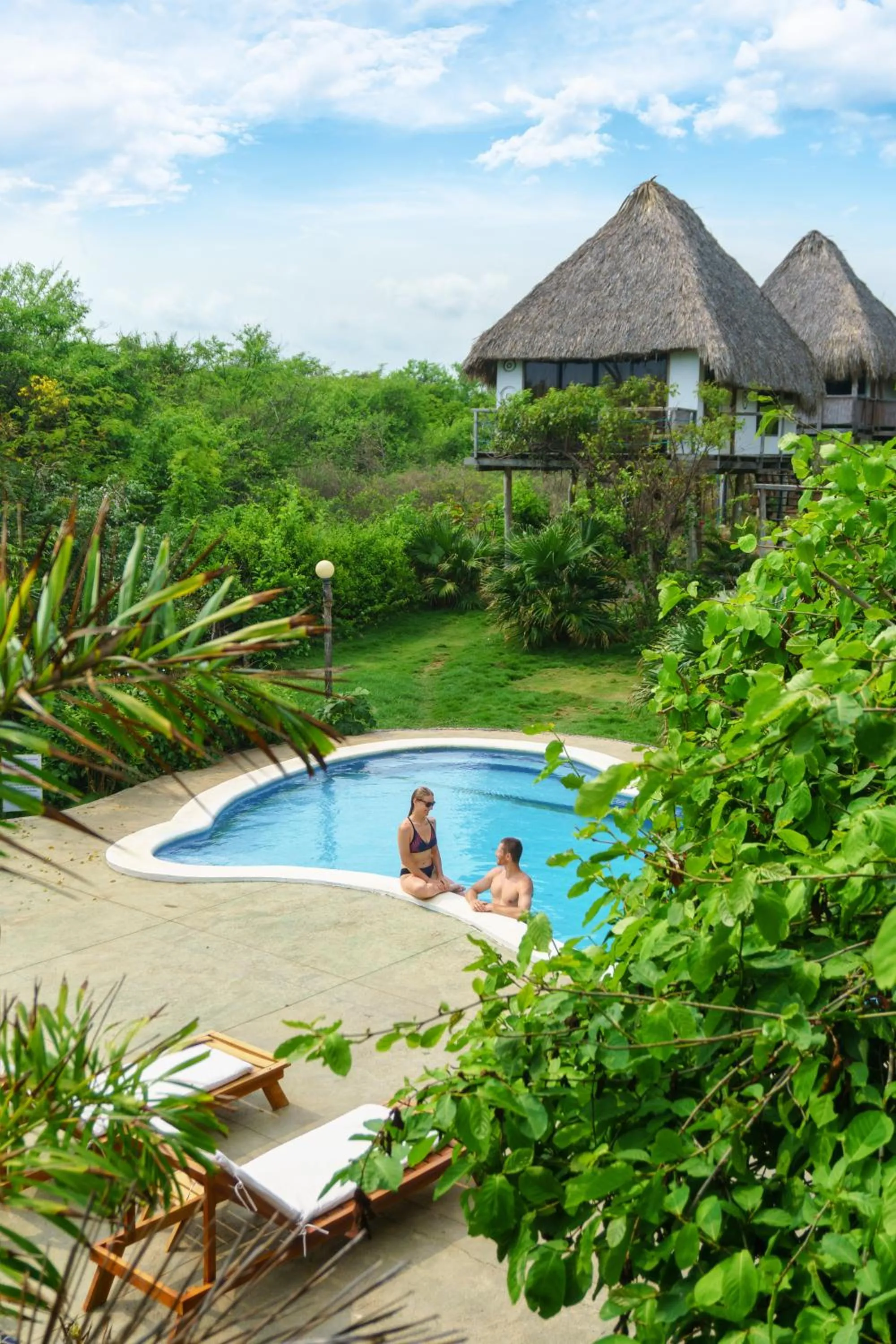 Property building in NAIA - Miravalle