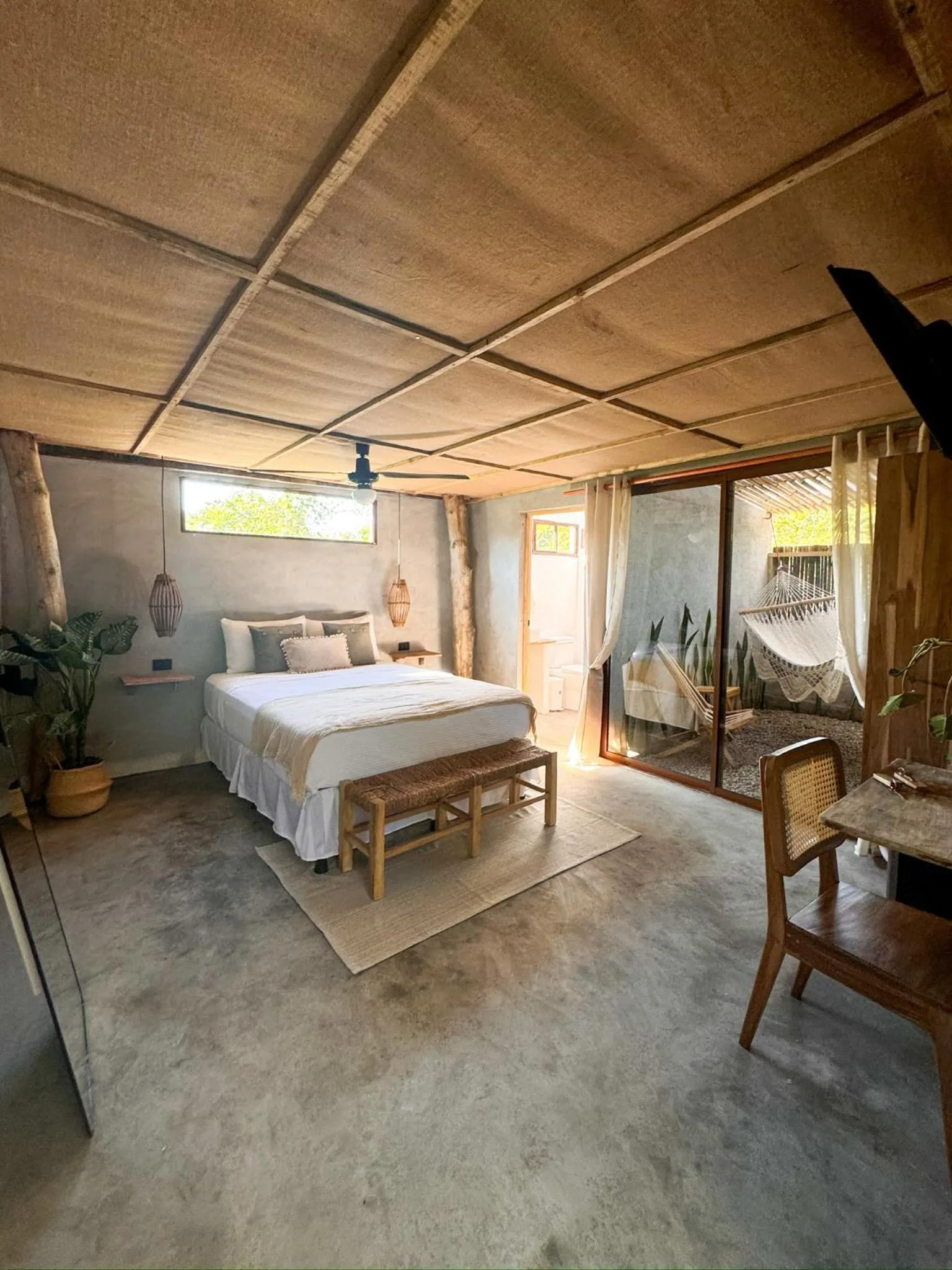 Photo of the whole room, Bed in NAIA - Miravalle