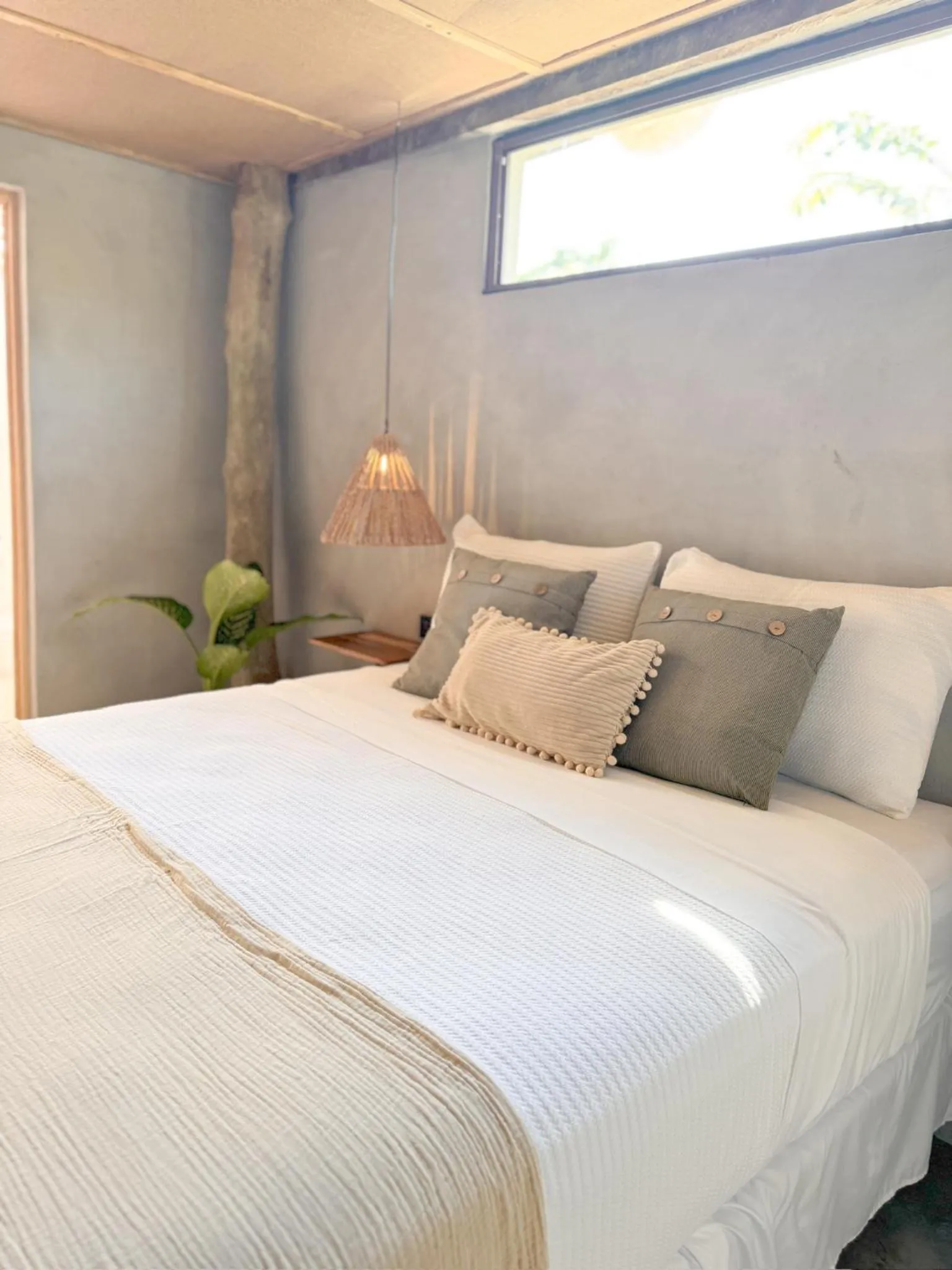 Photo of the whole room, Bed in NAIA - Miravalle