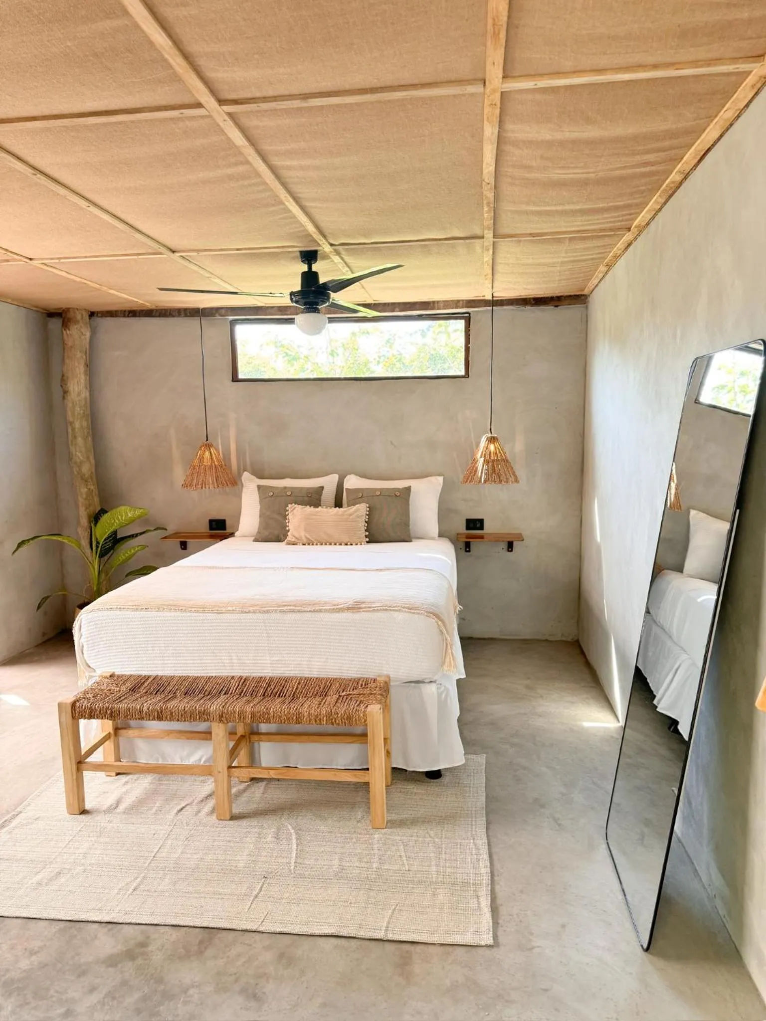 Photo of the whole room, Bed in NAIA - Miravalle