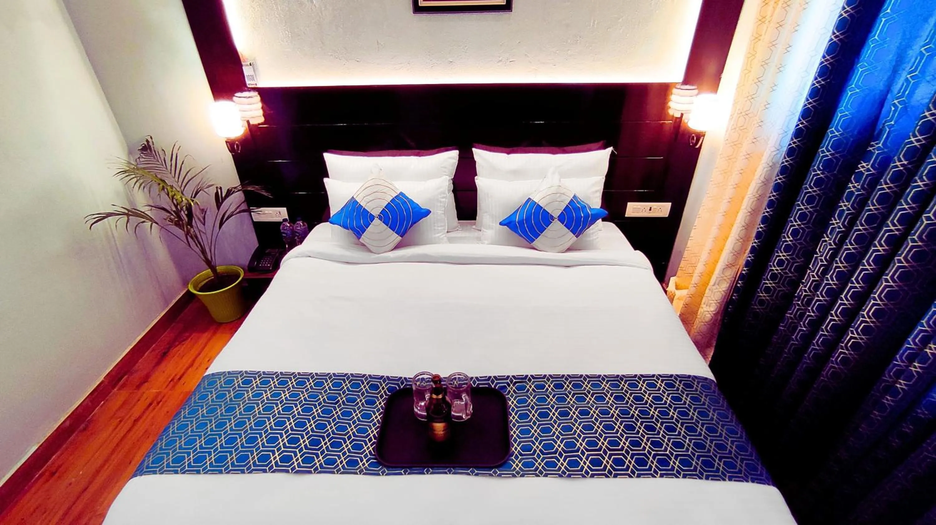 Photo of the whole room, Bed in The MadhuNandan - A Luxury Homestay