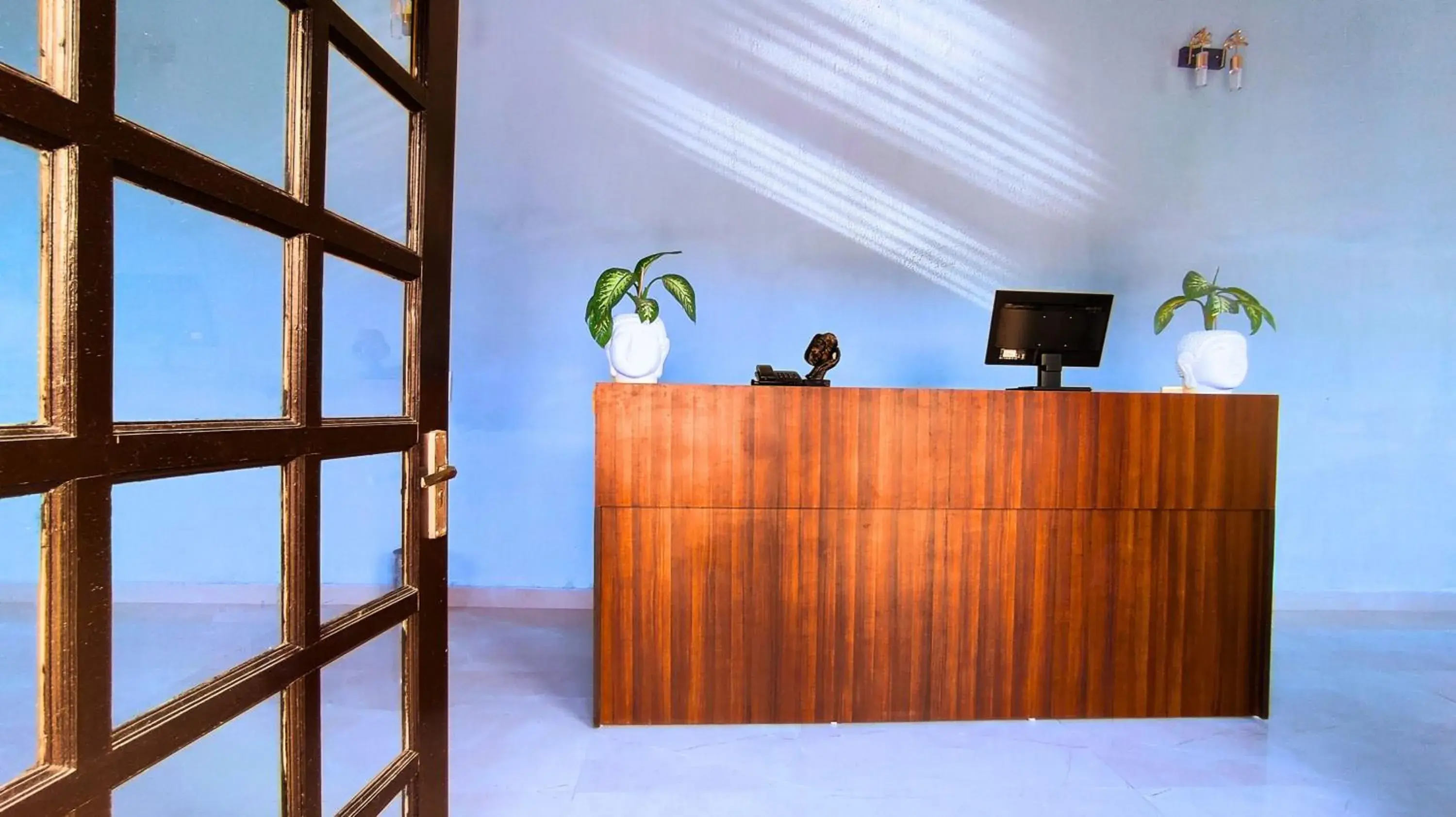 Lobby or reception in The MadhuNandan - A Luxury Homestay Lobby or reception in The MadhuNandan - A Luxury Homestay