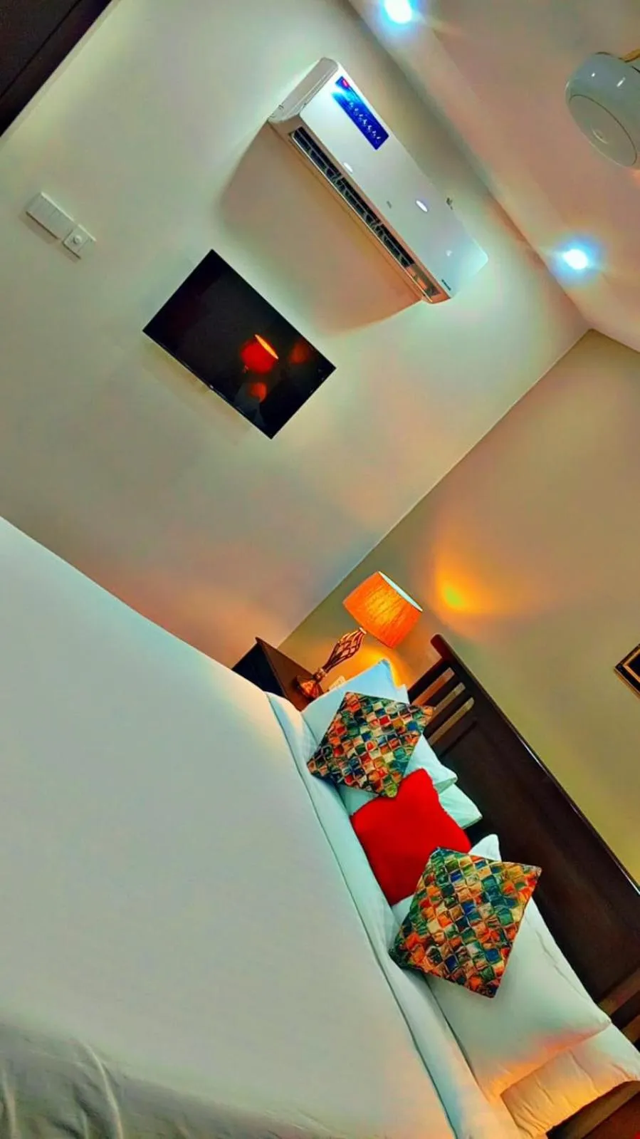 Bed in Gulberg Suites