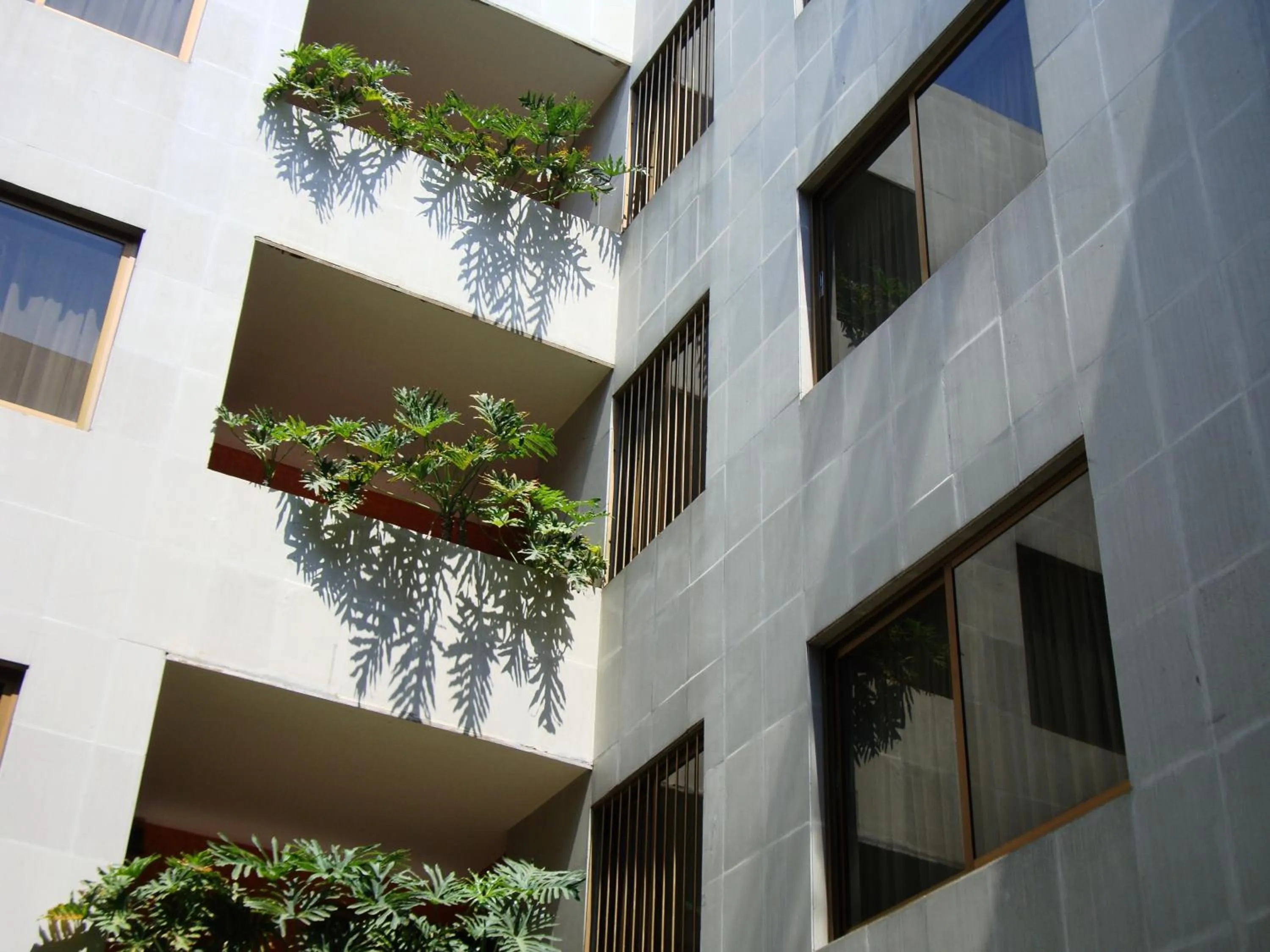 Facade/entrance in Hotel Cervantes