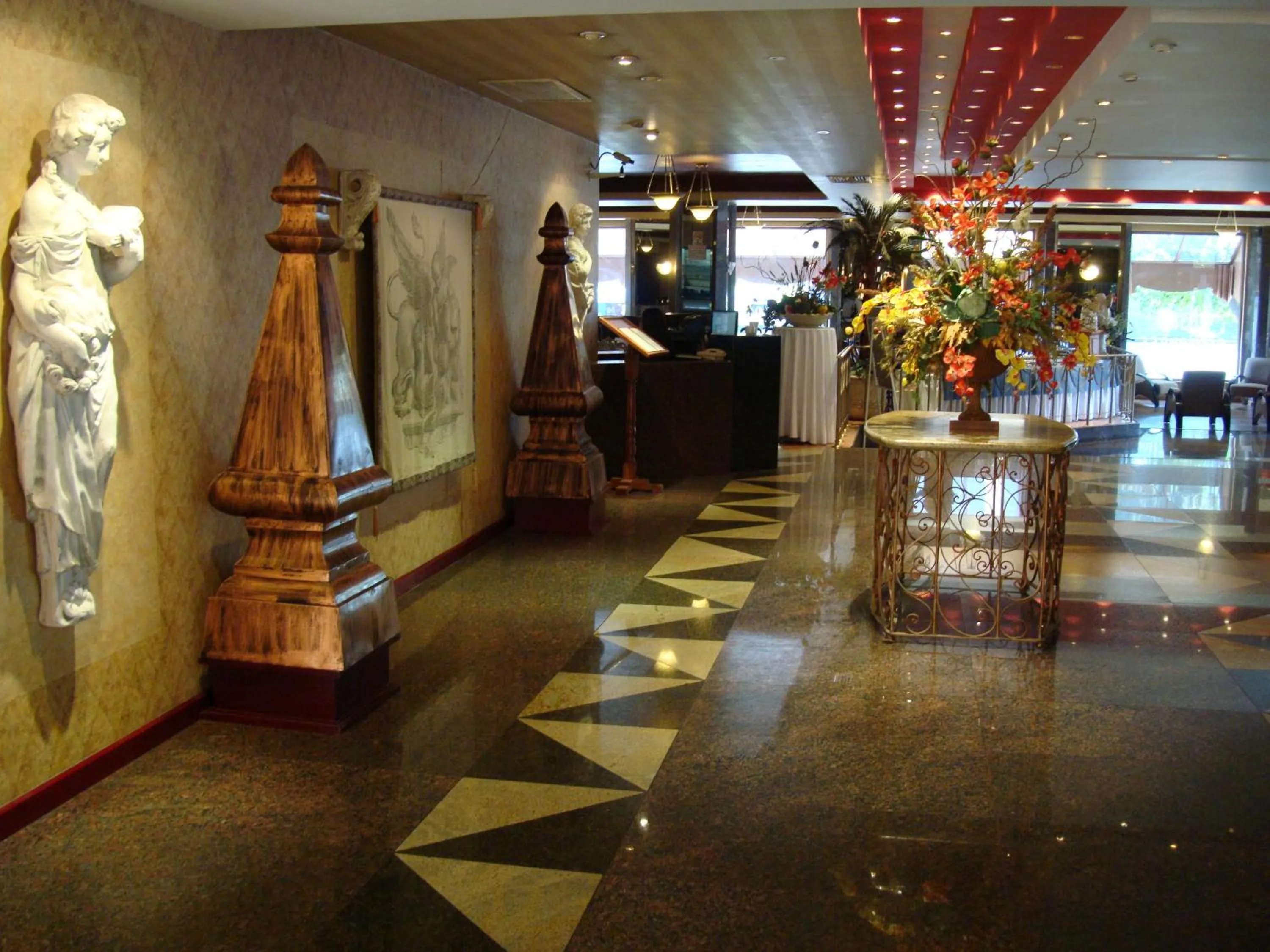 Lobby or reception in Hotel Cervantes