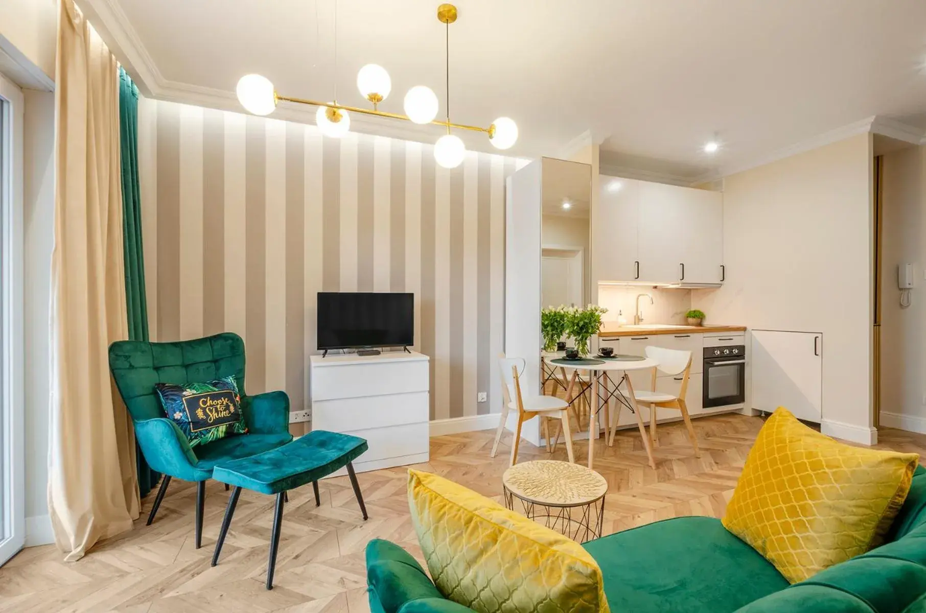 SKY Home- Green Apartament -Manufaktura, Bezpłatny Parking, Klimatyzacja, Dostęp na KOD SKY Home- Green Apartament -Manufaktura, Bezpłatny Parking, Klimatyzacja, Dostęp na KOD