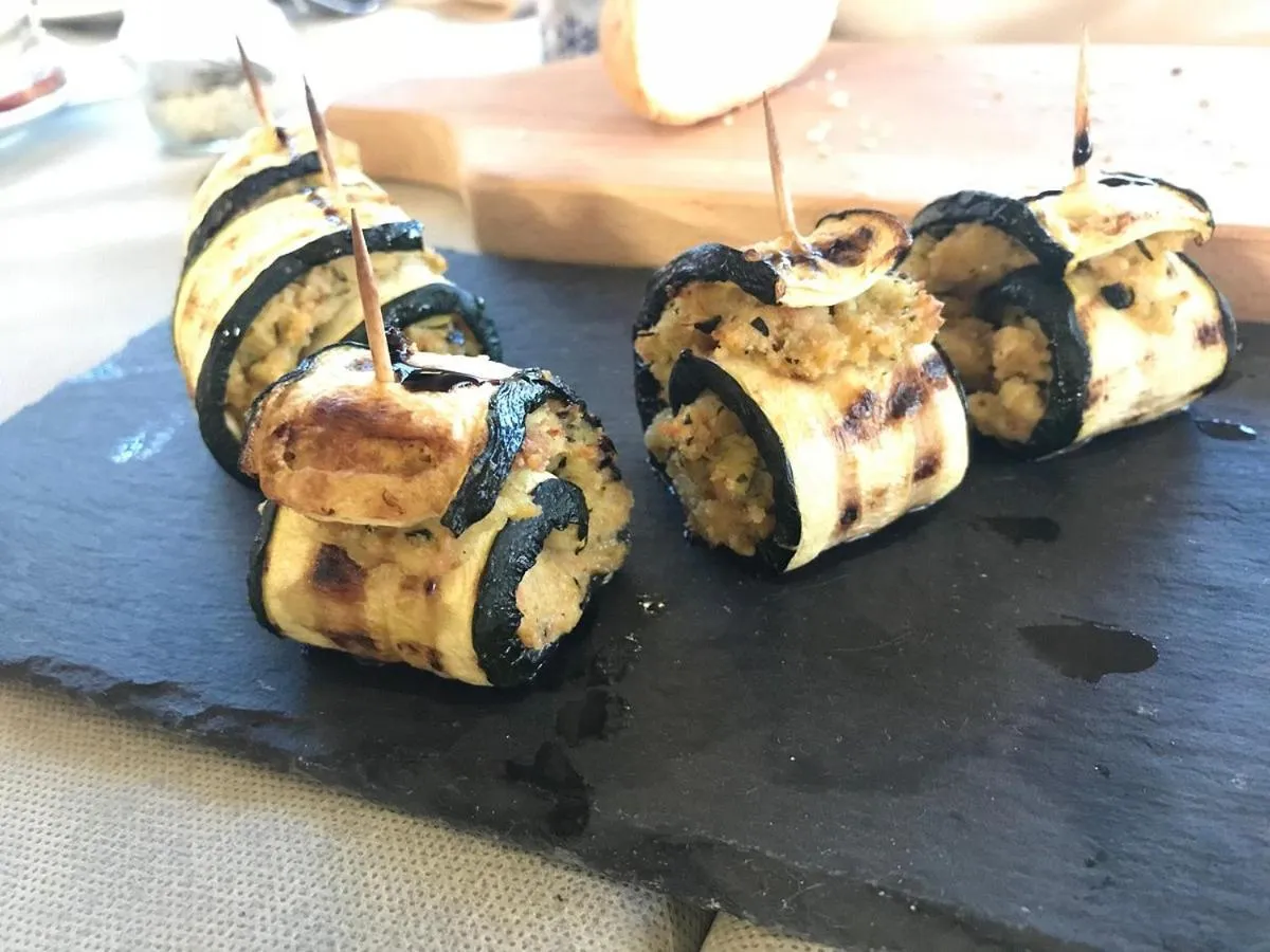 Restaurant/places to eat in B&B Eyexei Domus