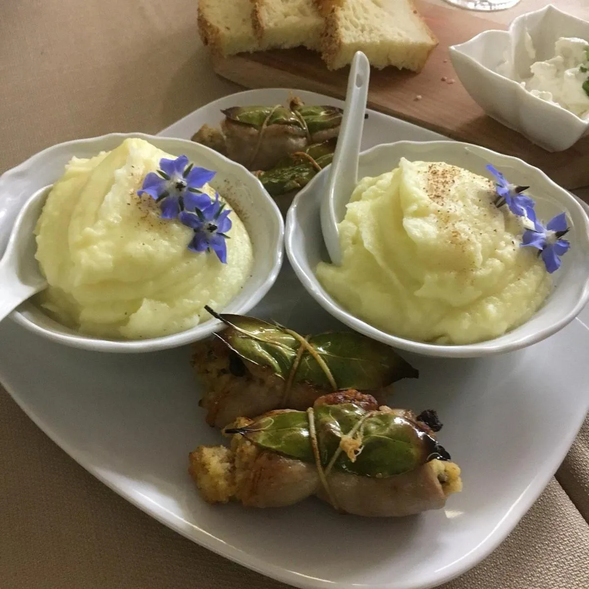 Restaurant/places to eat in B&B Eyexei Domus