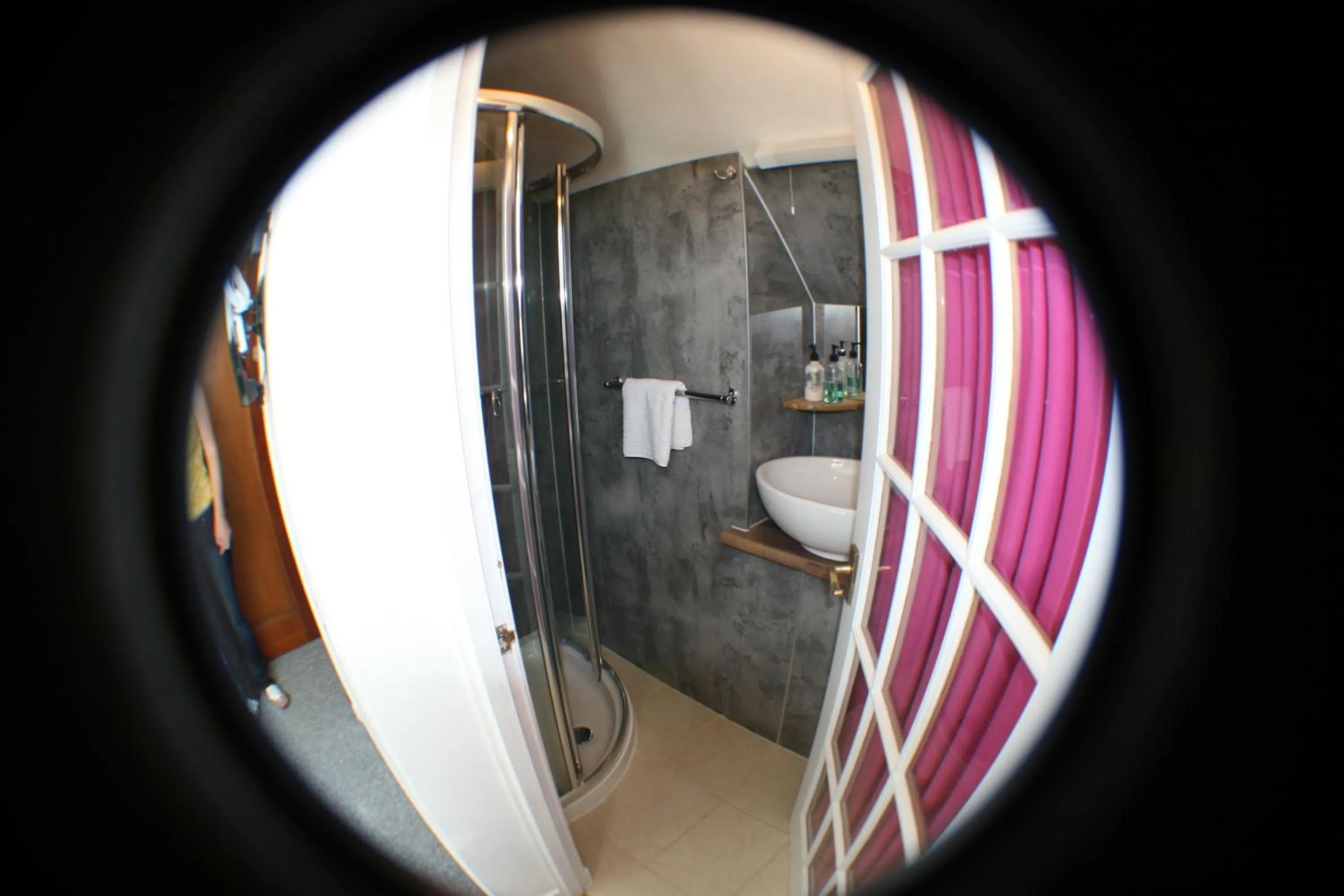 Bathroom in The Whitehouse