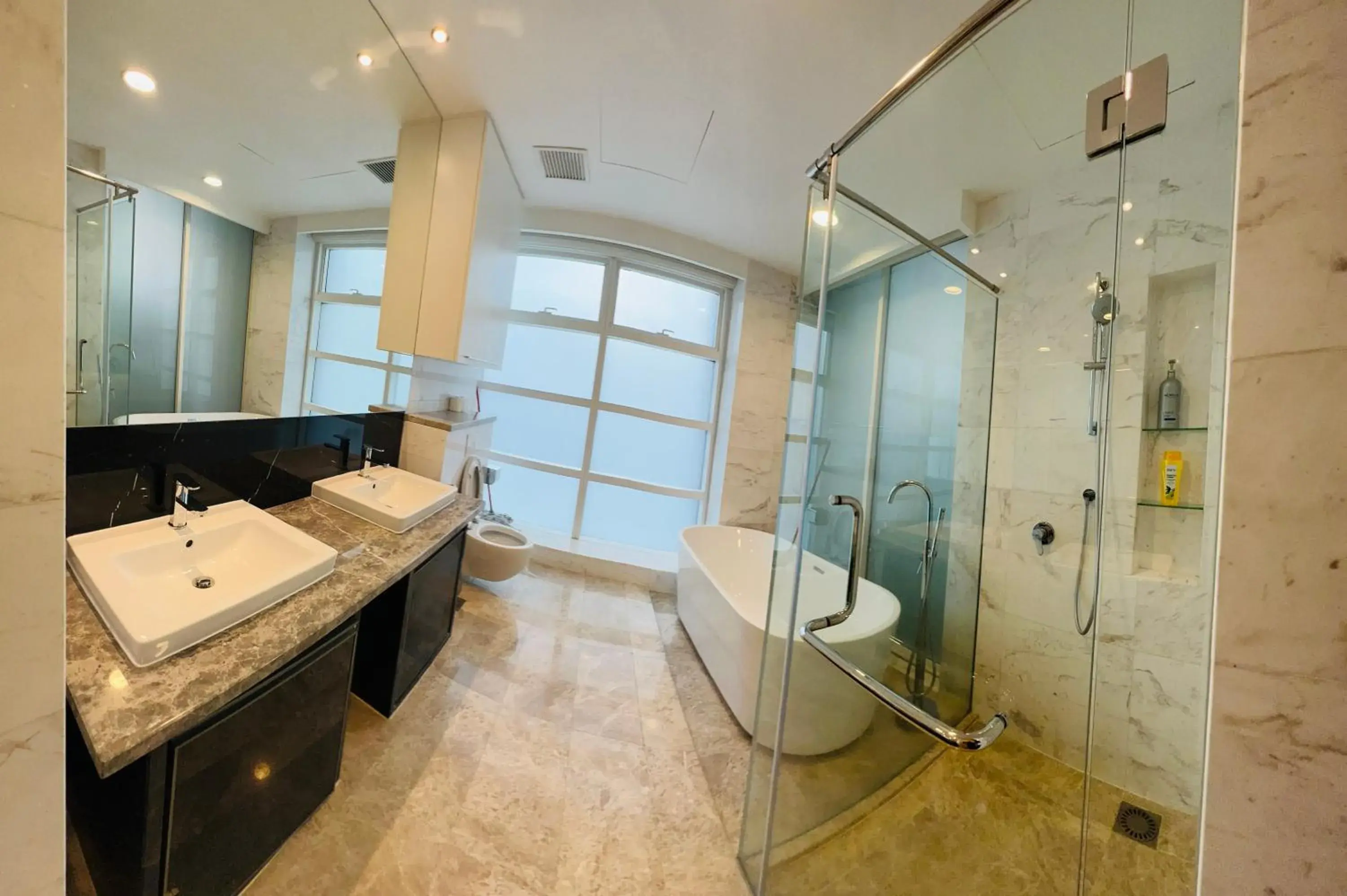 Toilet, Bathroom in Platinum Suites KLCC by Homesphere