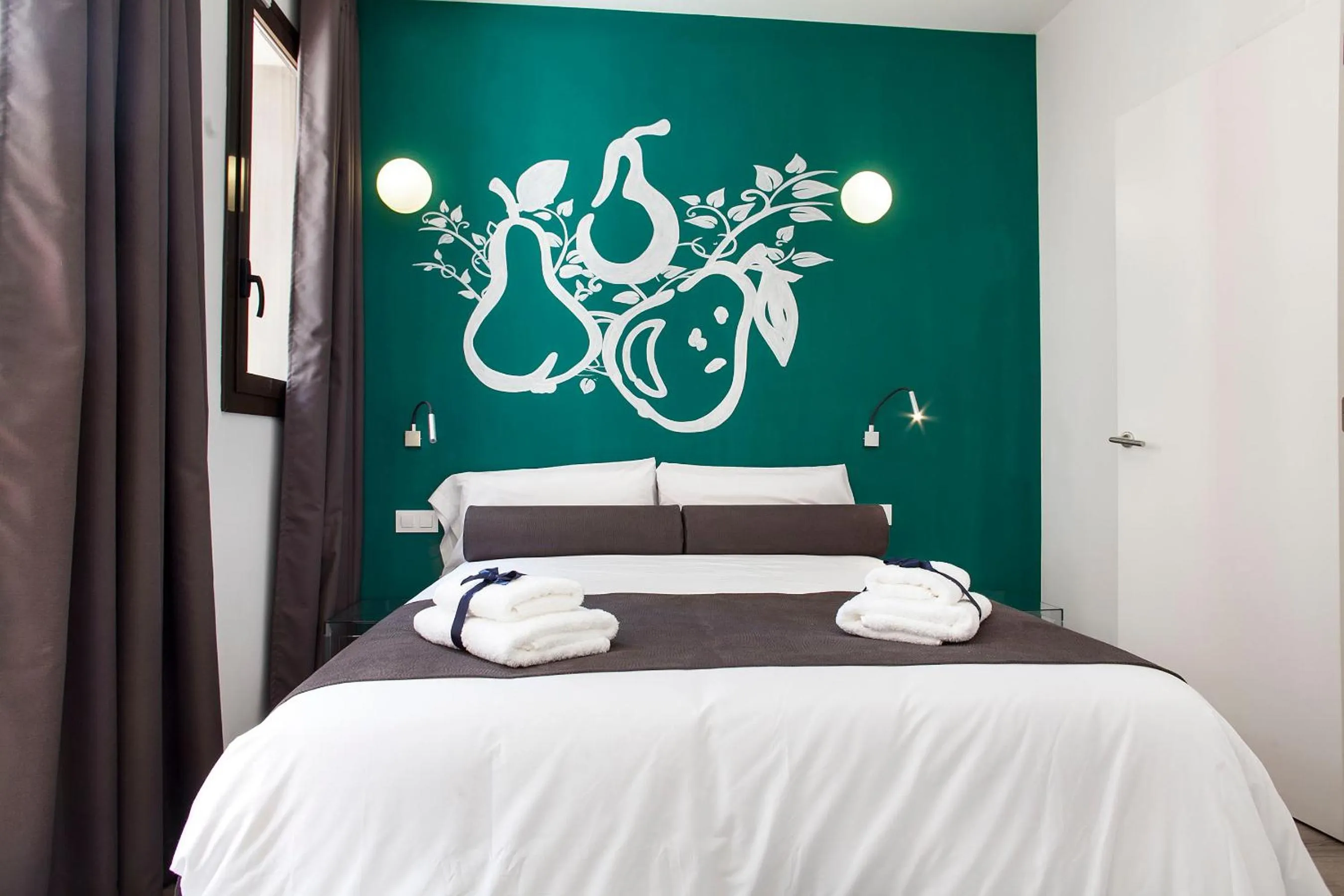 Bedroom, Bed in Habitat Apartments ADN